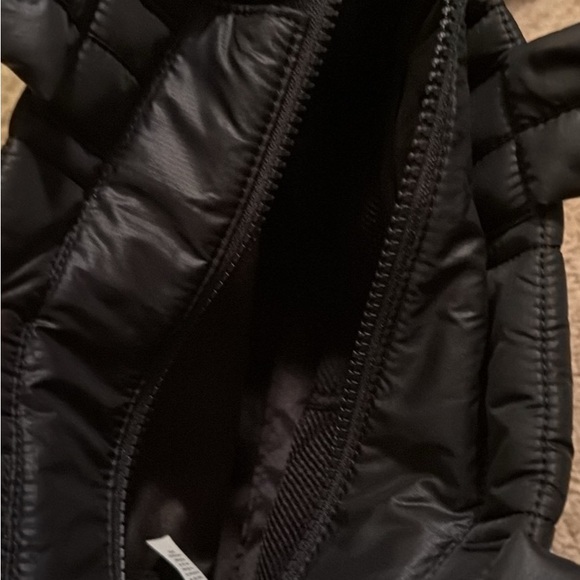 lululemon athletica Black Quilted Puffer Tote - Picture 3 of 3